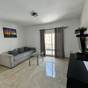 apartamento-de-2-habitaciones-en-arrecife.puertodelcarmen-hotels.org/